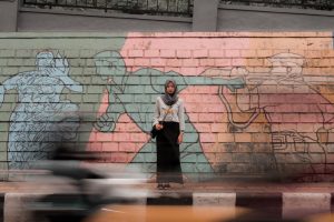 Hakekat, Manusia Lebih Mengetahui Dirinya