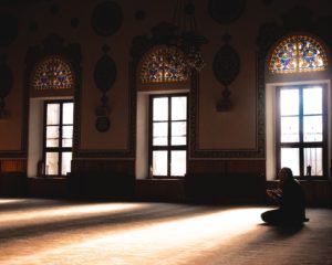 photo of praying indoors