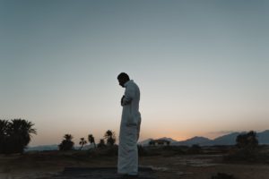 photo of man wearing traditional clothes