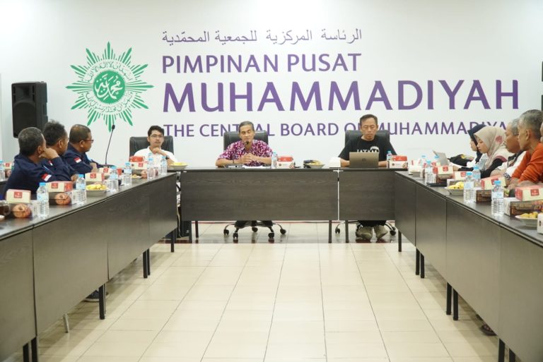 Muhammadiyah Bantu Pemerintah Tekan Angka Stunting Melalui Penguatan Ternak Ayam Telur Omega