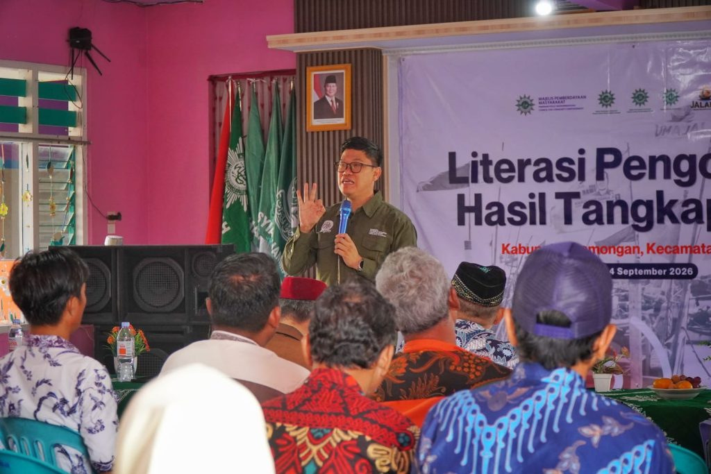 Muhammadiyah Edukasi Nelayan dan Masyarakat Pesisir Lamongan untuk Pengolahan Ikan Hasil Tangkap