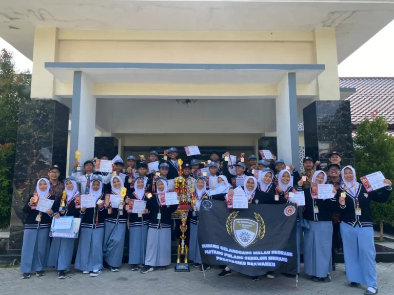 SMA Muhammadiyah Al Mujahidin Gemilang dalam 2 Pekan: Juara Umum Barie Irsyad, Gold Medal ISPO, dan Moedja Band Lolos Grand Fina